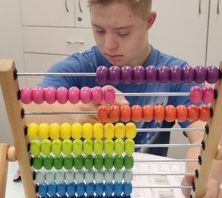 DNEŠNÍ DOPOLEDNE VE TŘÍDĚ E