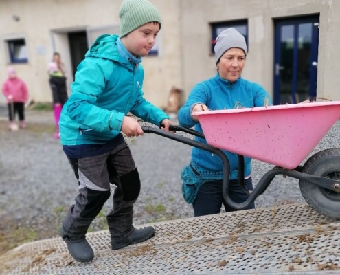 návštěva farmy u Modrého jednorožce