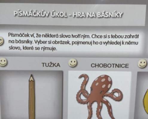 za pomoci interaktivní tabule