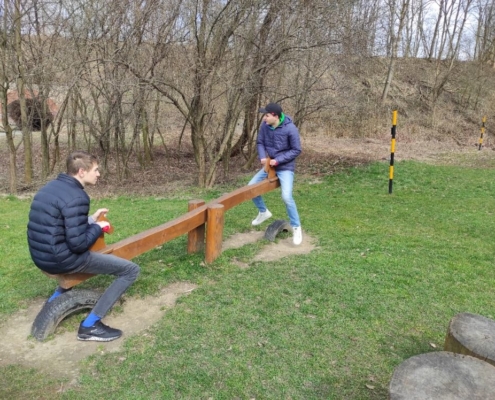 Mix fotografií - divadlo, sport, výuka