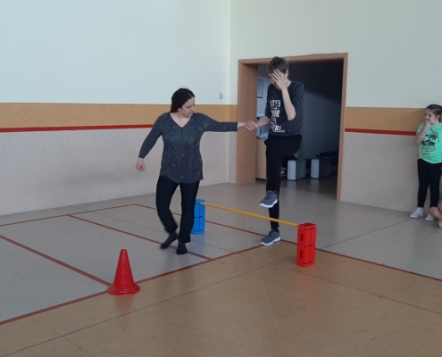 Středeční tělocvik v Duhovém domě 