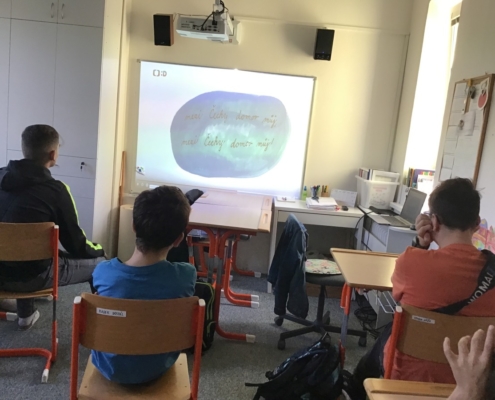 učivo v českém jazyce a matematice