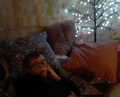 hravé učení, výtvarná výchova a solná jeskyně