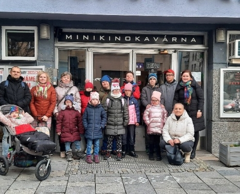 celá škola navštívila Minikino kavárna