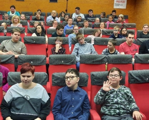 celá škola navštívila Minikino kavárna