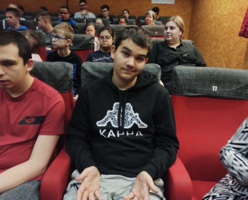 celá škola navštívila Minikino kavárna