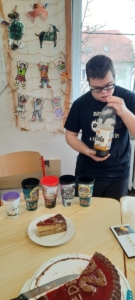 slavíme narozeniny