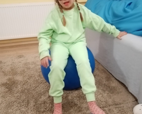 Cviky na rovnováhu, cvičení ve dvojicích