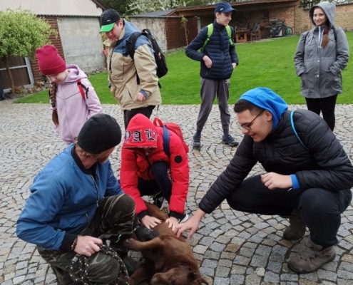 V úterý jsme se vydali na farmu do Lhotky