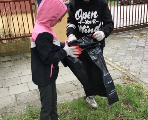 Tento týden jsme se zúčastnili celorepublikové akce Ukliďme Česko