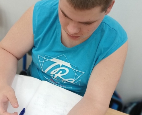 Učíme se psát psacím, počítat s počítadlem i bez