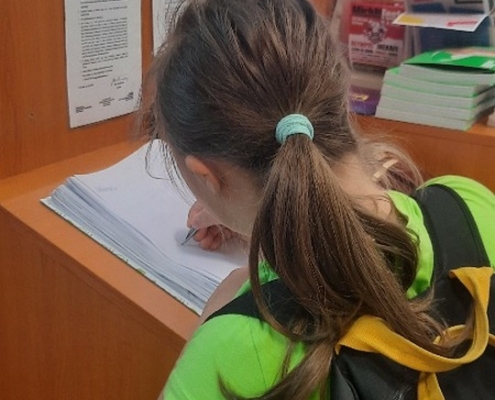 máme energii na čtení, psaní a počítání, ak jde vidět na fotkách.