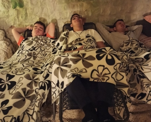 oslavy, solná jeskyně, knihovna, výuka