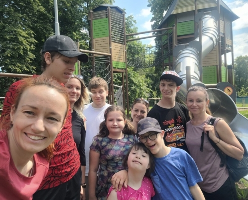 Dnešní výlet třídy D na festival Cirkulum u Slezskoostravského hradu vyšel parádně