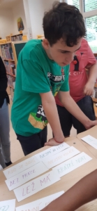 Beseda s názvem Až se ucho utrhne
