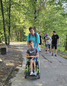 Poslední den příměstského tábora jsme si užili v Kavárně na Wolkrovce