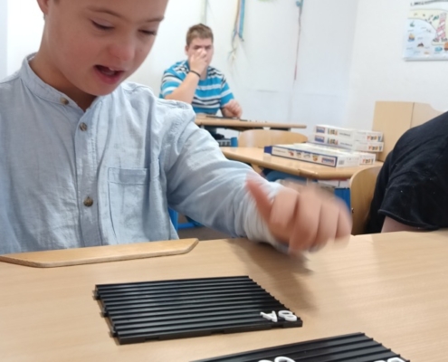 Pracujeme s písmeny, tabulkami, obrázky
