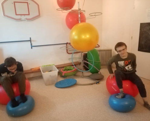 Dvojici na míčích to šlo jedna radost