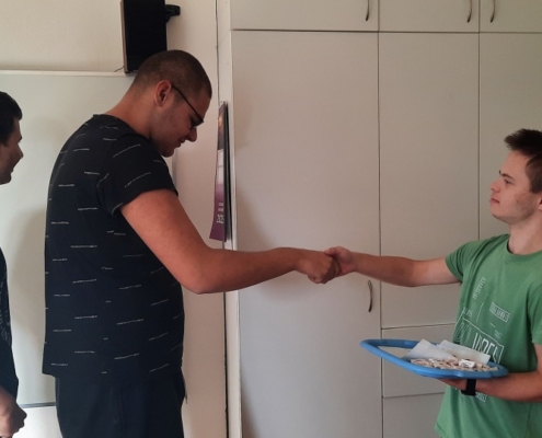ve třídě H oslavili narozeniny našeho spolužáka a kamaráda Vojtěcha