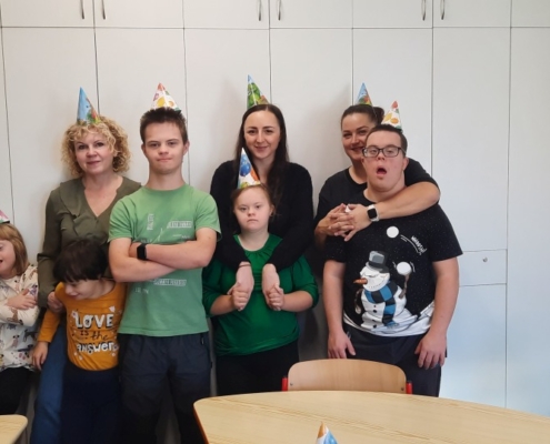 ve třídě H oslavili narozeniny našeho spolužáka a kamaráda Vojtěcha