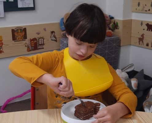 ve třídě H oslavili narozeniny našeho spolužáka a kamaráda Vojtěcha