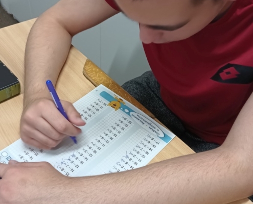 Píšeme, lepíme, názorně ukazujeme a čteme