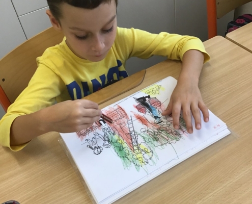 Výuka ve třídě, v PC učebně, vycházka a beseda v knihovně