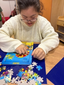 tématu plody podzimu, trénovali na puzzliádu a dělali domácí práce
