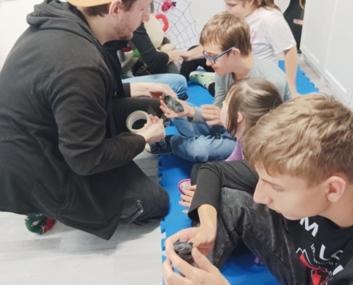 V pátek proběhla v naší třídě D terapie loutkou