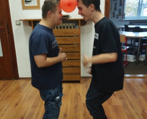 Dnes jsme tancovali,na téma dopravní prostředky