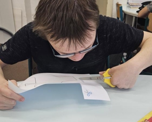 Matematika, psaní, čtení, člověk a společnost