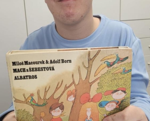 Ve výtvarné výchově tvoříme klauny, počítače do 100, 1000, násobíme a dělíme