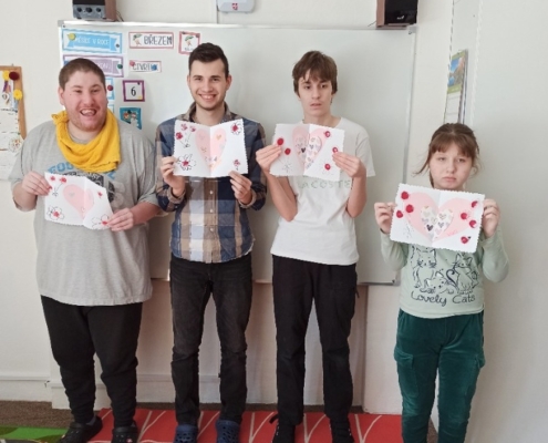 Matematika, psaní, práce na interaktivní tabuli