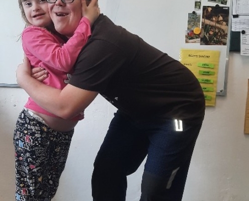 Zdenda má dnes narozeniny a my máme přání jediný, hodně zdraví a štěstí