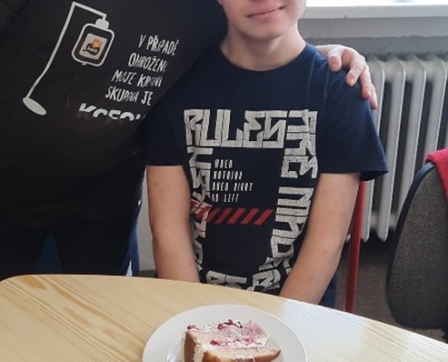 Zdenda má dnes narozeniny a my máme přání jediný, hodně zdraví a štěstí