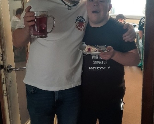 Zdenda má dnes narozeniny a my máme přání jediný, hodně zdraví a štěstí