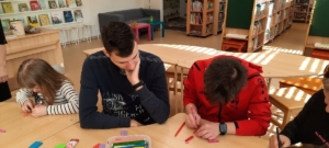 Posíláme pozdravy z knihovny