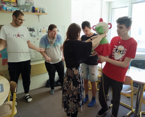 Terapie loutkou a Pracovní činnosti