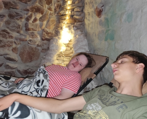Třída D dnes navštívila oblíbenou solnou jeskyni