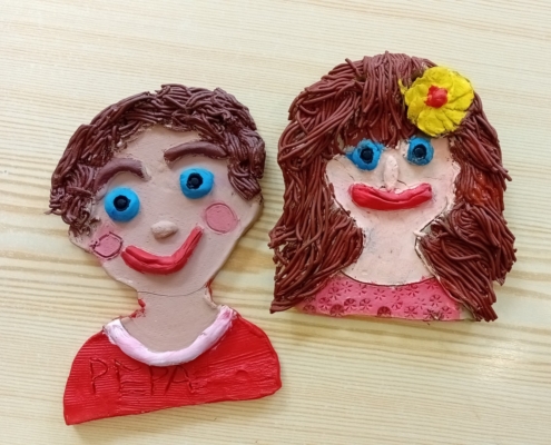 dnes vybarvili Pepu a Evičku, kdo minule chyběl, tvořil s hlínou