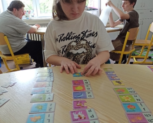 se věnovali výuce čtení, psaní, matematice. Práce na interaktivní tabuli