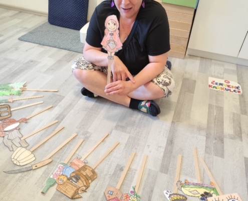 malinko učení, spíš opakování formou výukových her a programů na počítači