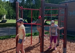 Procházka centrem a trénink na hřišti