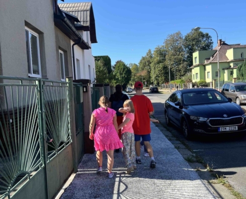 akce-451-002 Dnes jsme s dětmi vyrazili na procházku