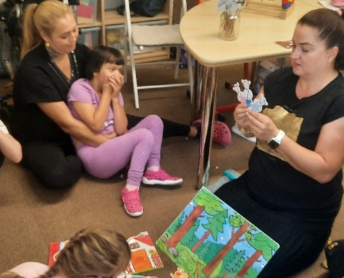 Školní rok jsme ve třídě H zahájili aktivně i tvořivě.