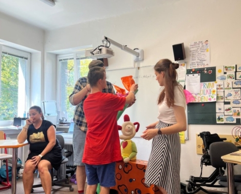 akce-457-006 Divadlo Teatr Ludem se svou Terapií loutkou