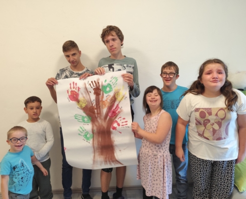 Naše třída D dnes tvořila podzimní strom