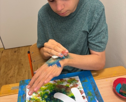 dělali obtisk svého začátečního písmenka ve jméně