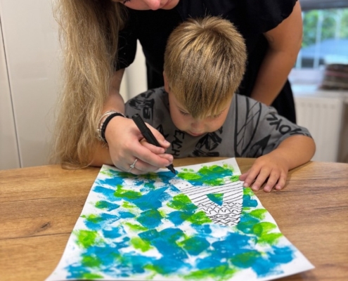 dělali obtisk svého začátečního písmenka ve jméně