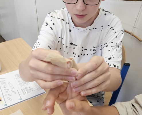 Téma. Úraz a nemoc. Obvazová technika